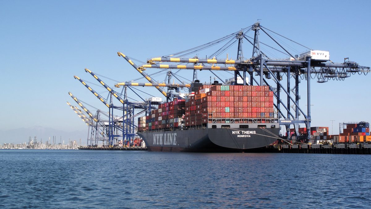 Frihandel - containere i havn